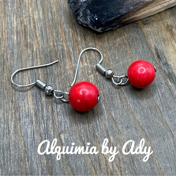 Red turquoise dainty spheres dangle boho colorful earrings - Picture 1 of 6